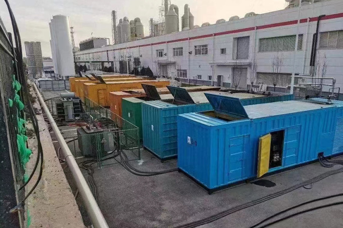 涧西发电机租赁施工现场